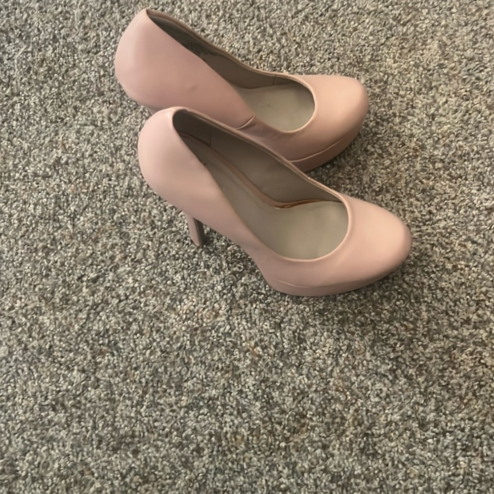 Platform pumps